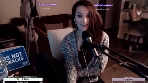 AmyeC3 - Streamer Profile & Stats